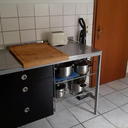 Souterrain 2-zimmer In شقة *